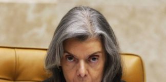 Os podres poderes contra a Educação