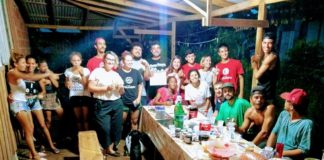 Em Santa Catarina, Juventude Revolução organiza oficina de camisetas em ocupação por moradia