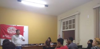 Em Juiz de Fora militantes decidem intensa agenda de panfletagens nas escolas e faculdades!