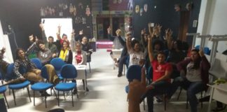 Galera de Floripa realiza atividade de formação