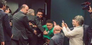 NOTA OFICIAL: Contra as agressões sofridas pelos presidentes da UBES e da UNE