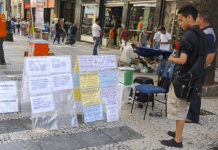 A realidade dos estudantes: abandonar os estudos para ajudar a família