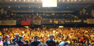 Não abrimos mão de nenhum direito: contra a suspensão do vestibular!