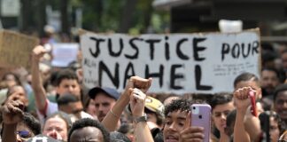 Jovens franceses se revoltam nas ruas após o assassinato de Nahel Merzouk